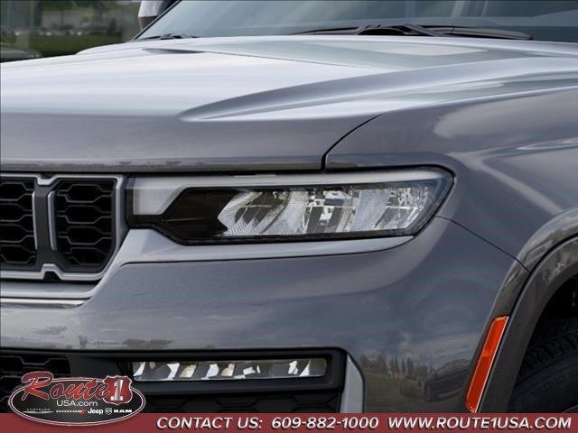 New 2026 Jeep Grand Cherokee Limited AWD/4WD image 11