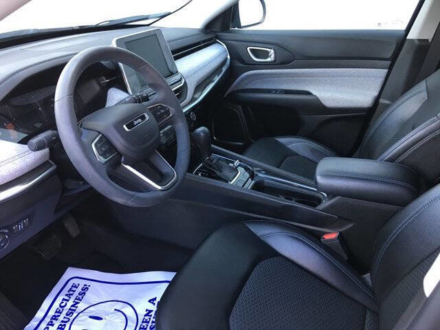 Used 2022 Jeep Compass Latitude image 19