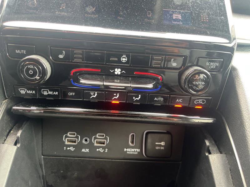 Used 2024 Jeep Grand Cherokee Limited 4xe image 27