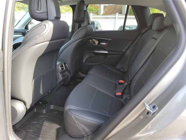 Used 2023 Mercedes-Benz GLC 300 4MATIC image 17