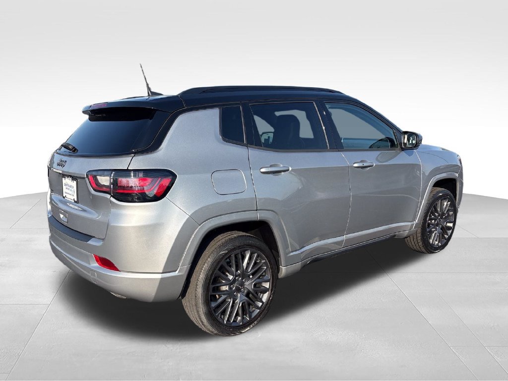 Used 2022 Jeep Compass High Altitude AWD/4WD image 5