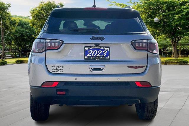 Used 2023 Jeep Compass Trailhawk image 4