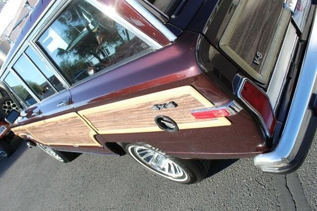 Used 1989 Jeep Grand Wagoneer image 64