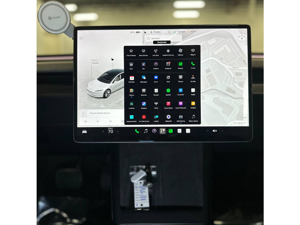 Used 2024 Tesla Model 3 Standard Range RWD image 31