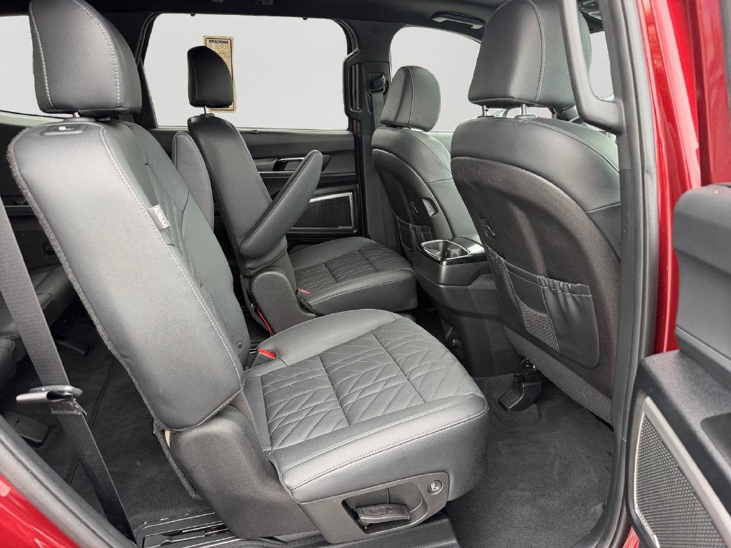 Used 2024 Kia Telluride EX X-Line AWD/4WD image 9