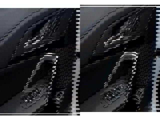 Used 2025 BMW X1 xDrive28i w/ Convenience Package image 53