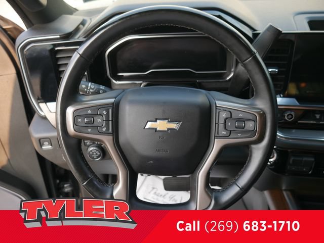 Used 2024 Chevrolet Silverado 2500 High Country w/ High Country Premium Package AWD/4WD image 28