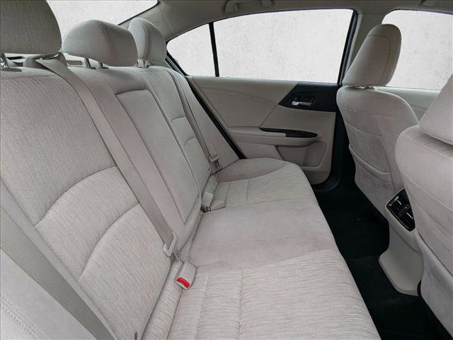 Used 2014 Honda Accord Plug-In Sedan image 18