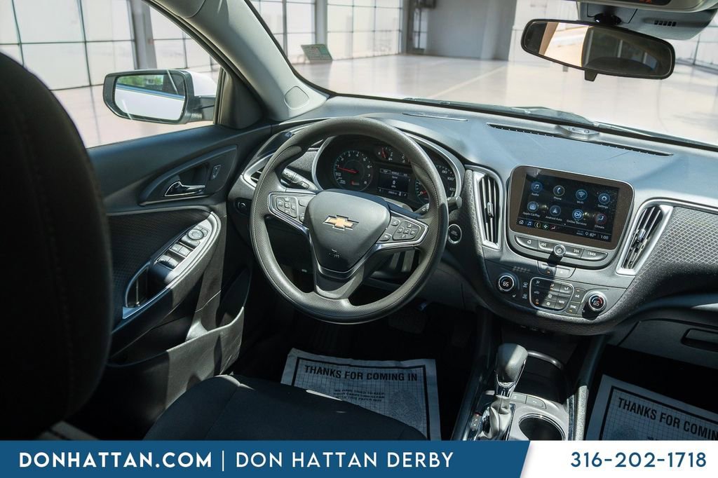 Used 2024 Chevrolet Malibu LT FWD image 14