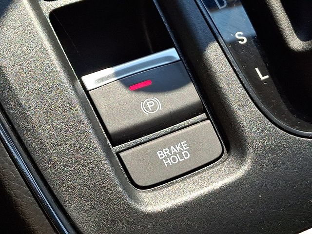Certified 2025 Honda CR-V LX image 29