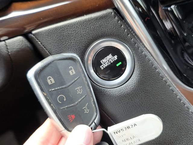 Used 2019 Cadillac Escalade Luxury RWD image 13