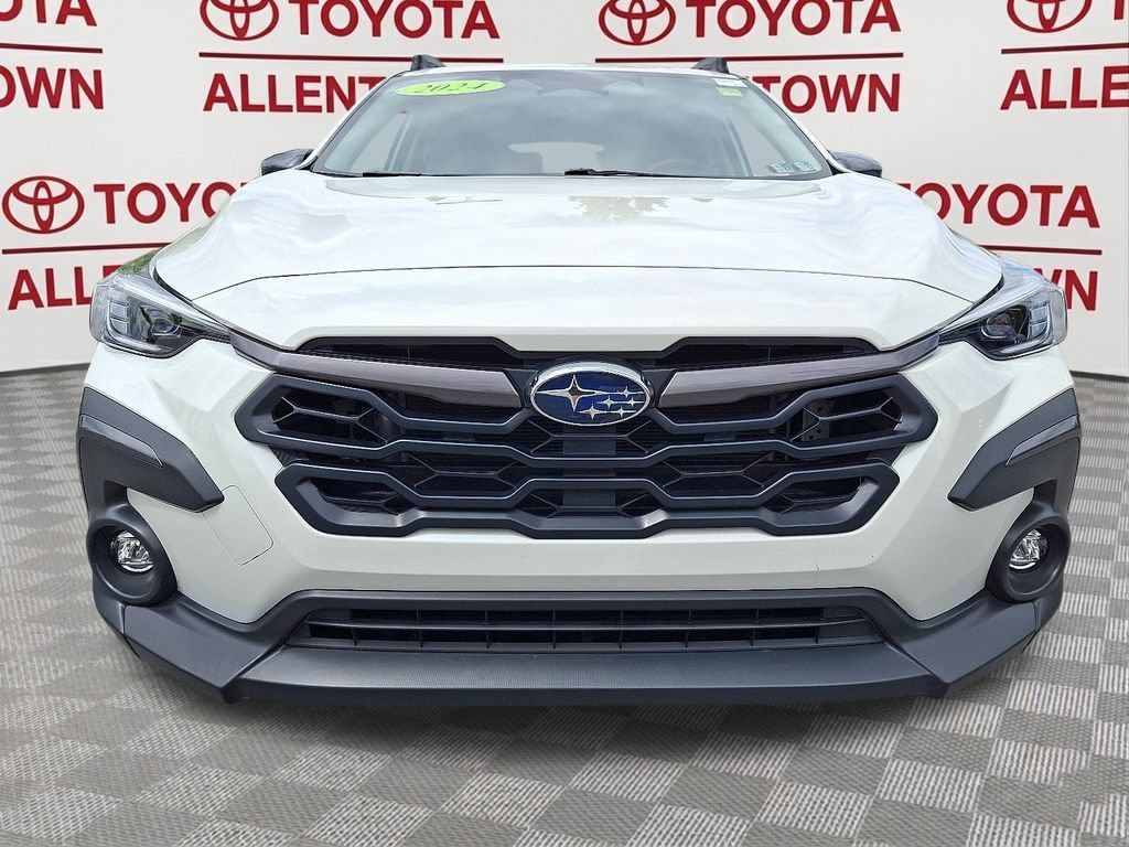 Used 2024 Subaru Crosstrek 2.5i Limited w/ Crosstrek Mirror Package AWD/4WD image 2