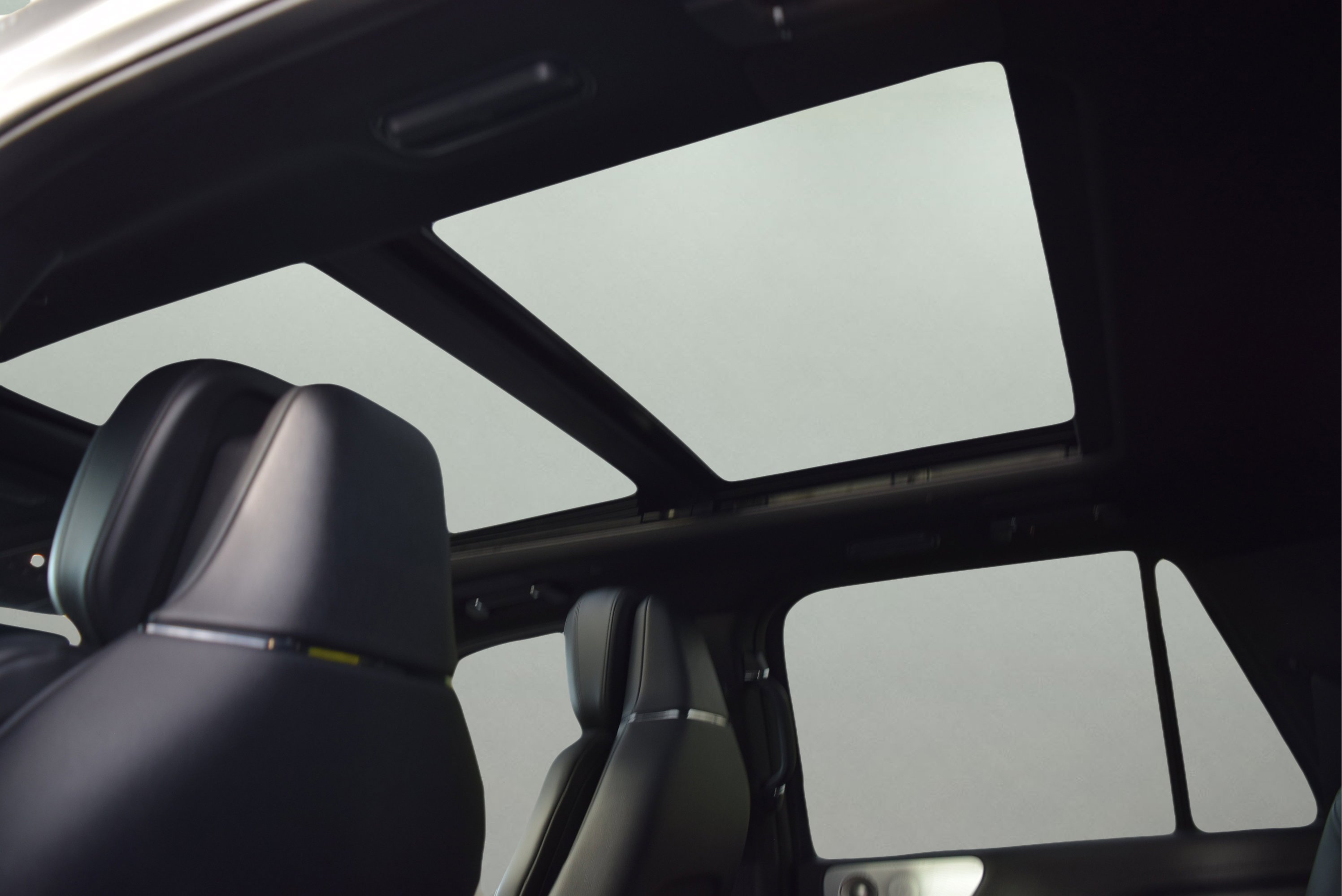 Used 2024 Lincoln Navigator L Reserve image 9