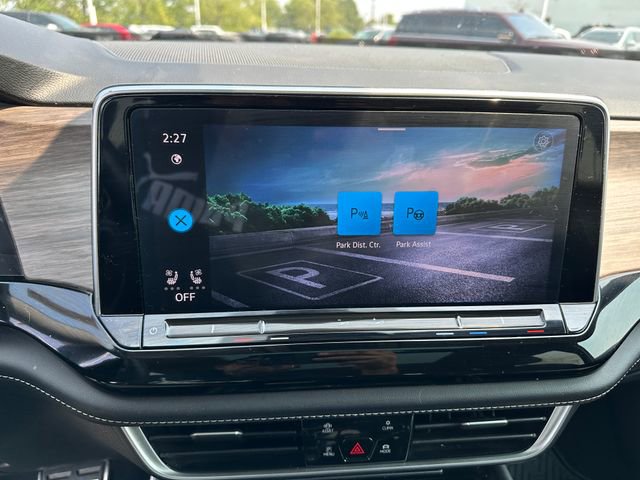 Used 2024 Volkswagen Atlas SEL Premium R-Line image 30