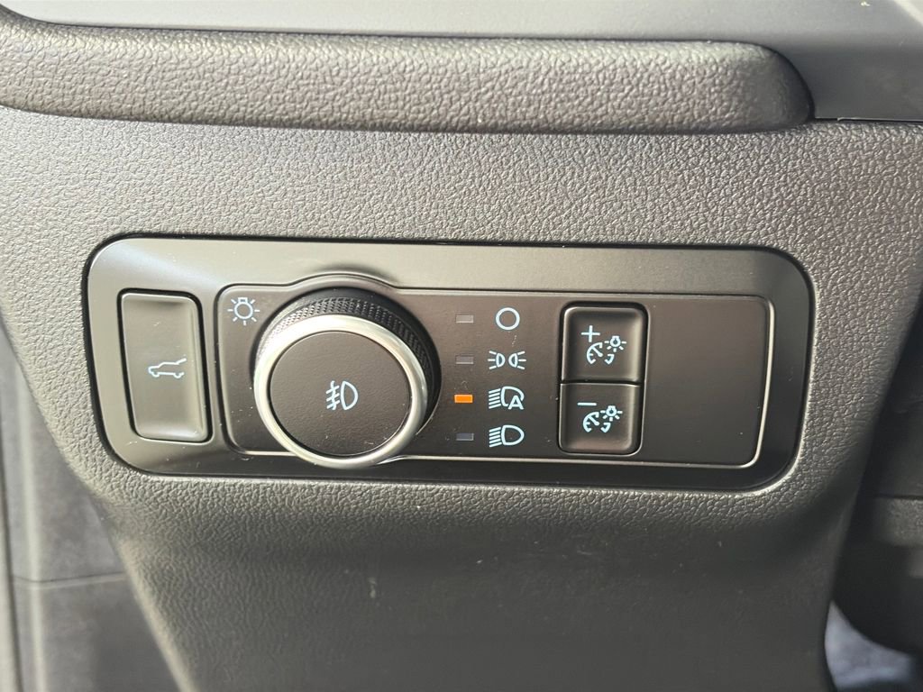 Certified 2025 Ford Escape ST-Line Select image 24