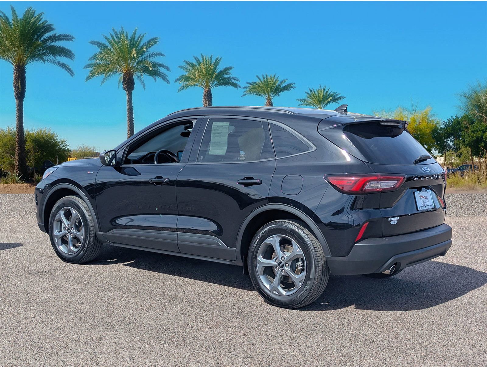 Certified 2025 Ford Escape ST-Line image 3