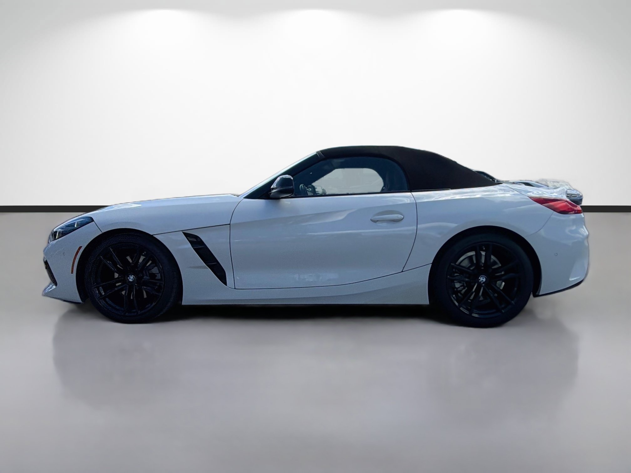 Used 2024 BMW Z4 sDrive30i w/ Premium Package RWD image 6