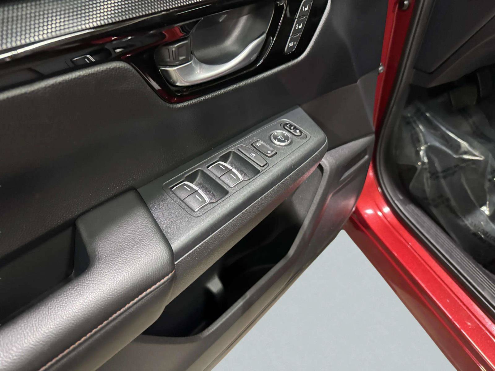 Used 2023 Honda CR-V Sport Touring image 17