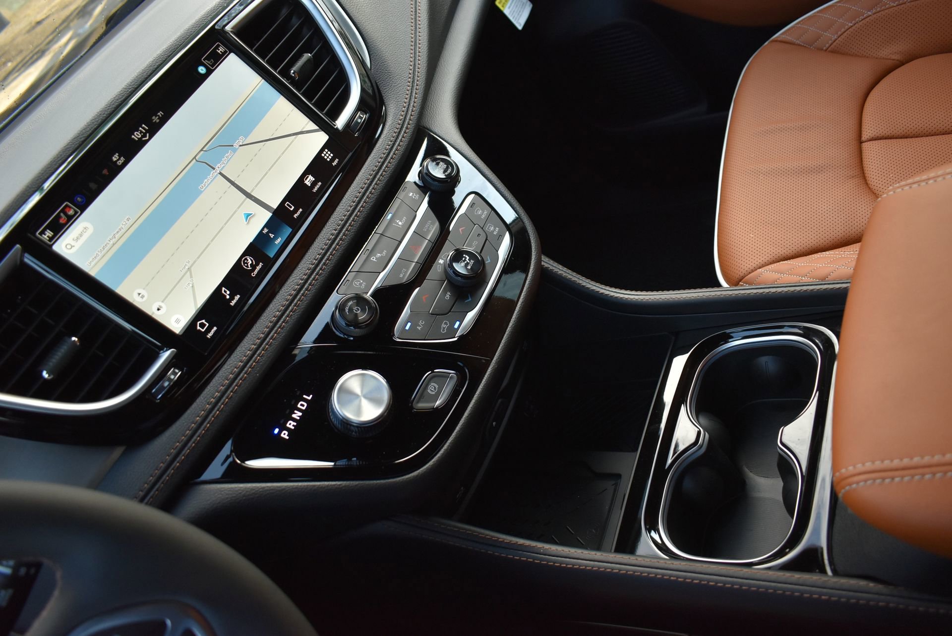 New 2026 Chrysler Pacifica Pinnacle image 30