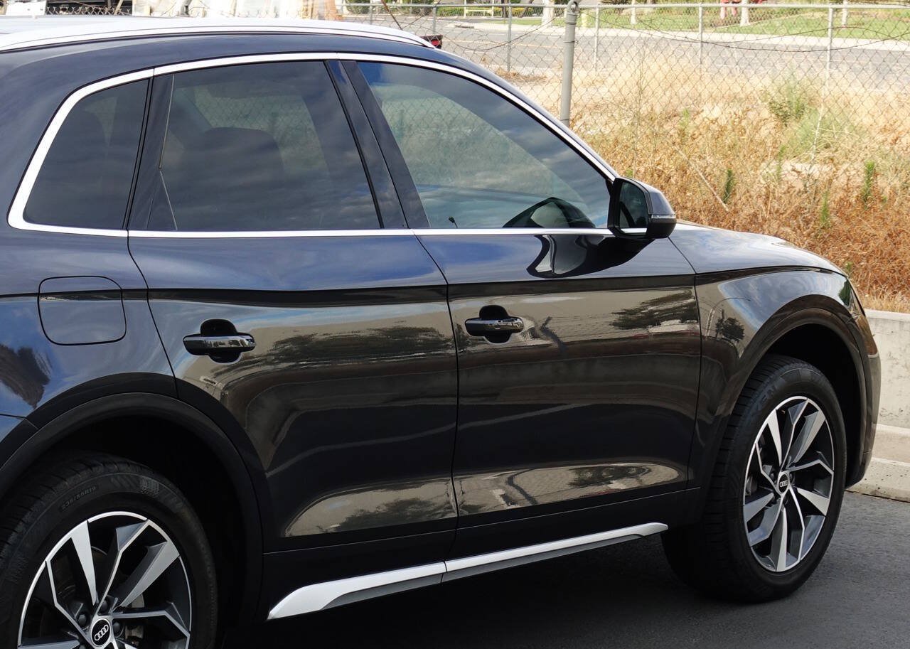 Used 2021 Audi Q5 2.0T Premium w/ Convenience Package AWD/4WD image 18