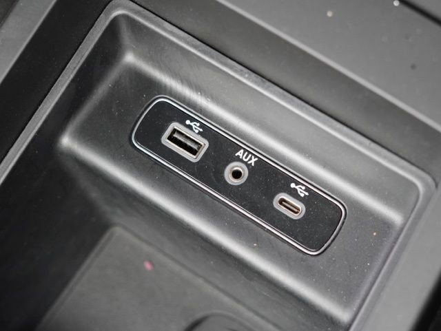 Used 2023 Alfa Romeo Giulia Sprint image 35