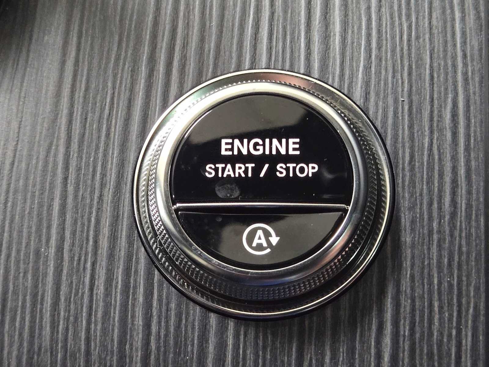 Certified 2026 Mercedes-Benz CLE 300 4MATIC Coupe image 32