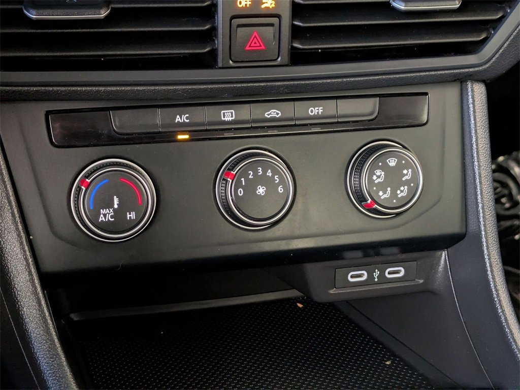 Used 2024 Volkswagen Jetta S image 17