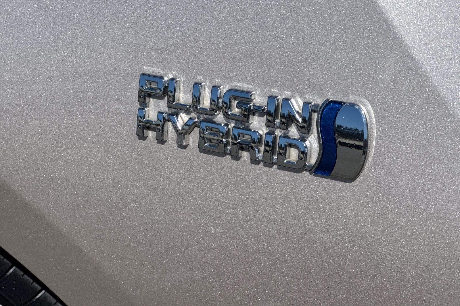Used 2020 Toyota Prius Prime XLE FWD image 34