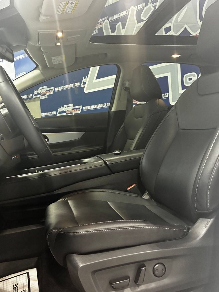 Used 2025 Nissan Murano SL AWD/4WD image 18