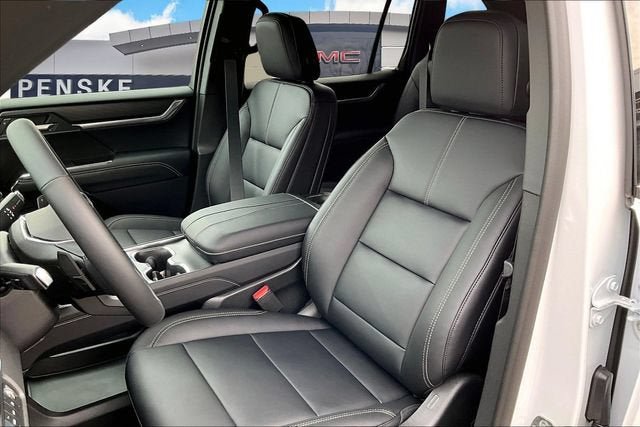 New 2026 GMC Acadia Elevation w/ Elevation Premium Package AWD/4WD image 10