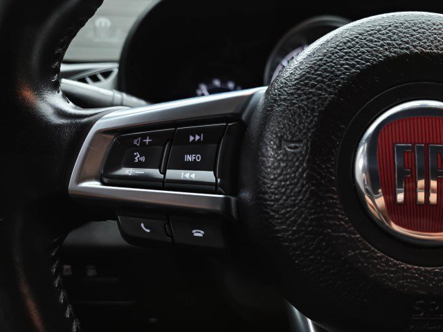Used 2017 FIAT 124 Spider Classica RWD image 17