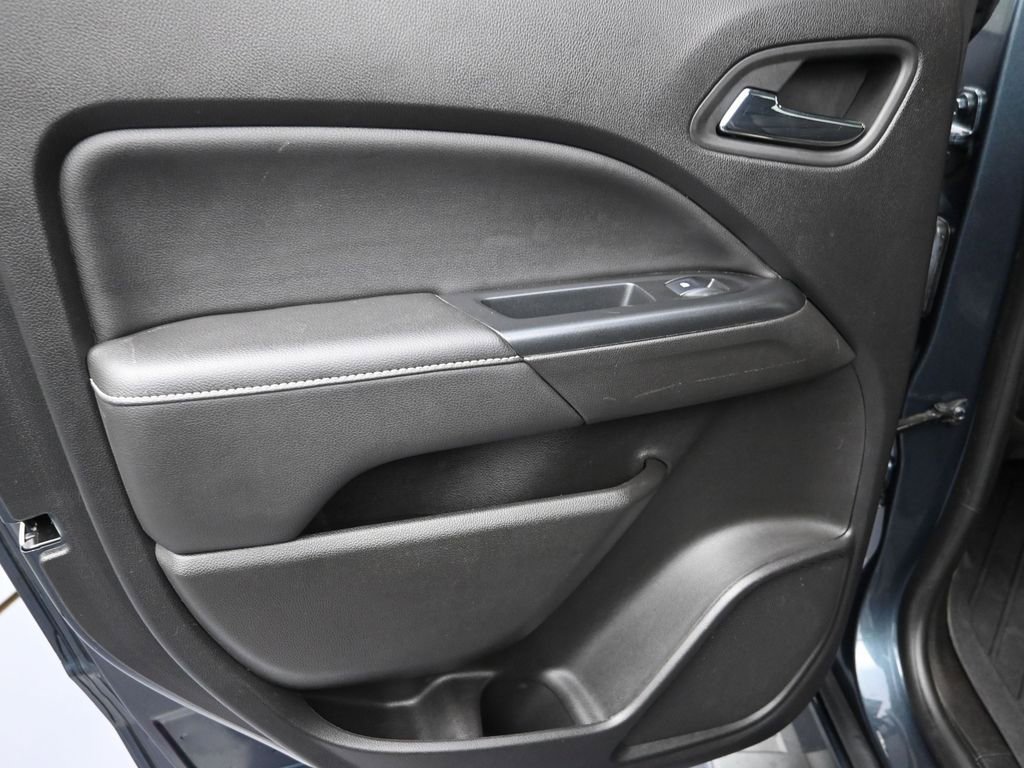 Used 2019 GMC Canyon Denali image 24