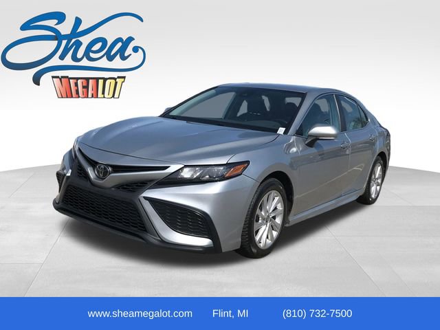 Used 2023 Toyota Camry SE FWD image 1