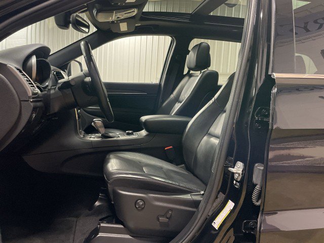 Used 2022 Jeep Grand Cherokee Limited image 14