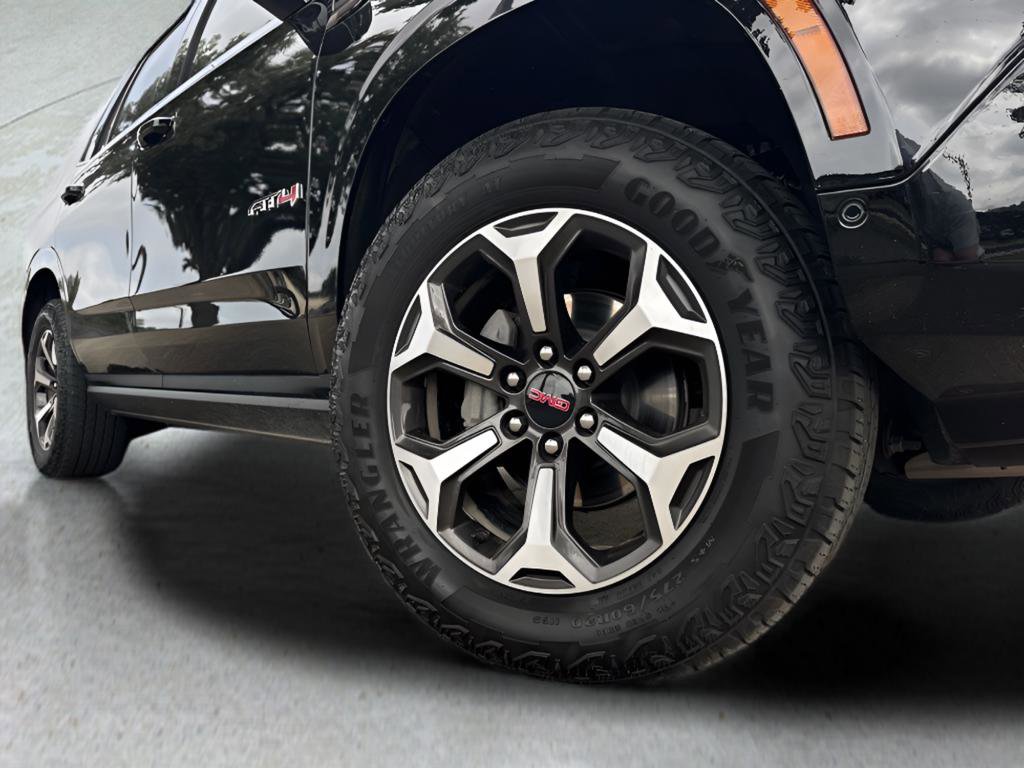 Used 2025 GMC Yukon AT4 Ultimate w/ LPO, Floor Liner Package image 8