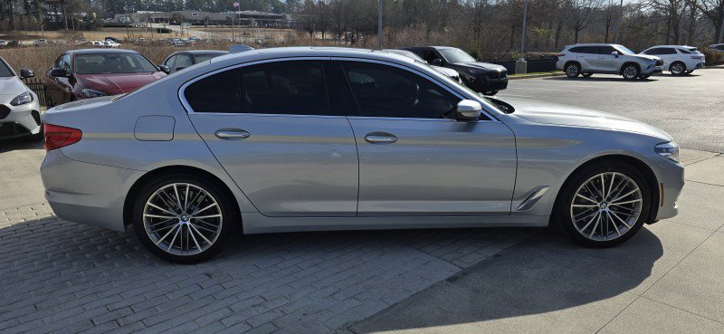Used 2018 BMW 540i image 4