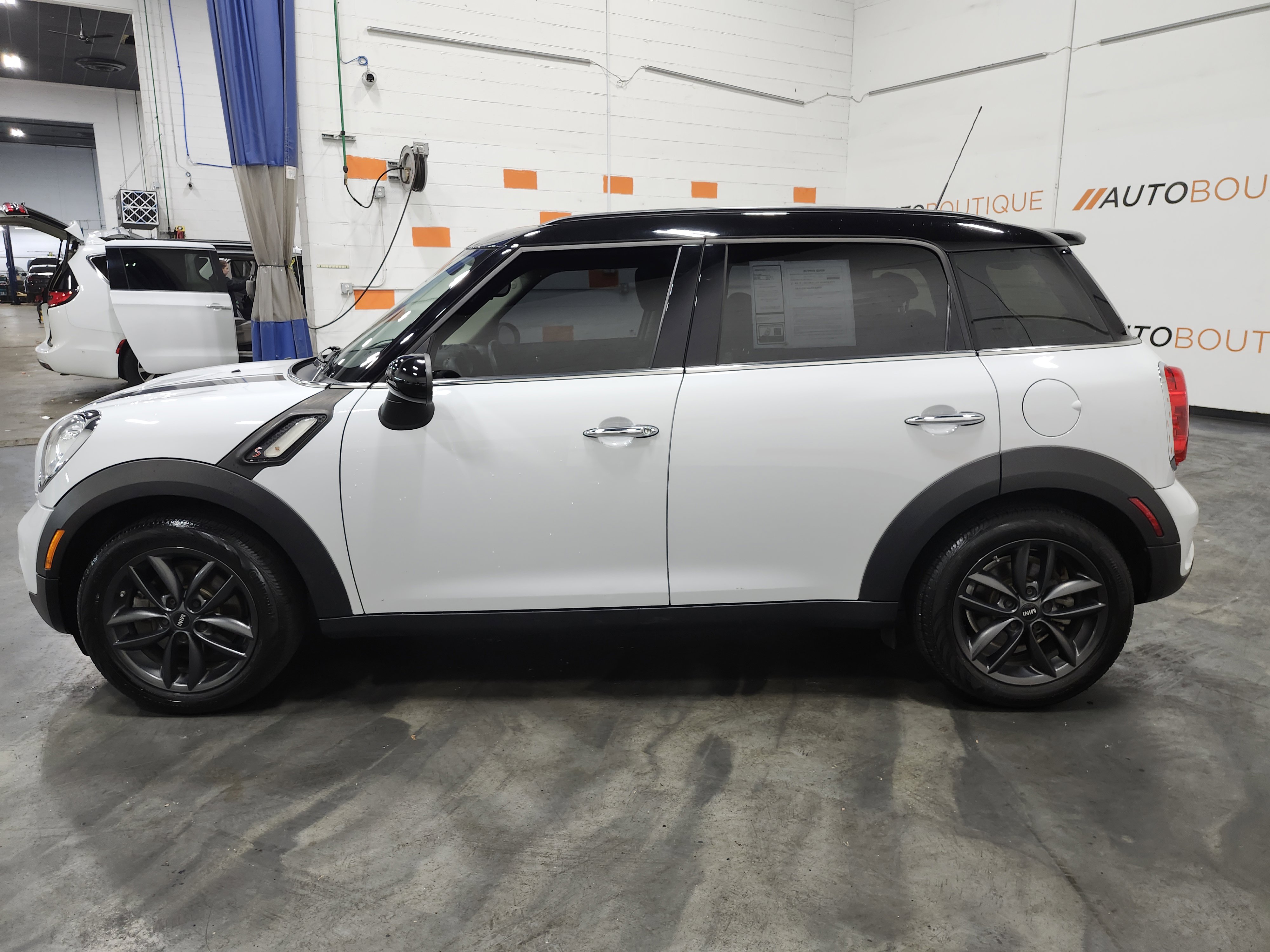 Used 2013 MINI Cooper Countryman S image 16