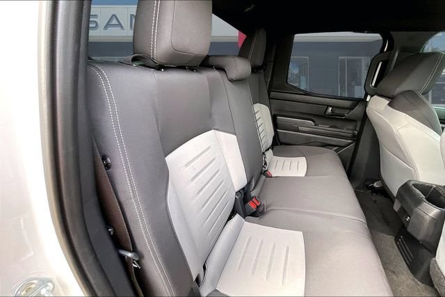 Used 2025 Toyota Tacoma TRD Sport AWD/4WD image 24