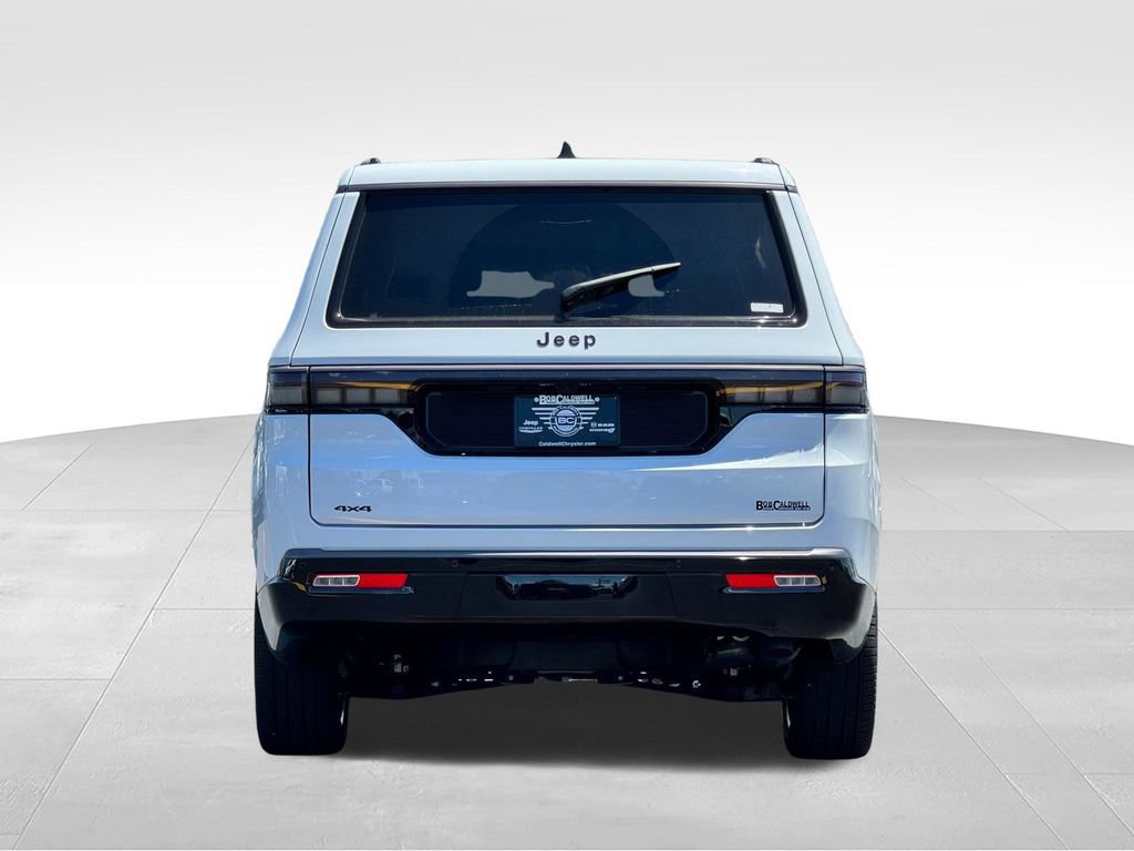 New 2026 Jeep Grand Wagoneer L Limited AWD/4WD image 6