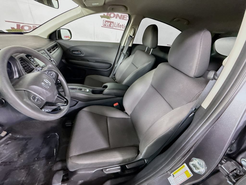 Used 2022 Honda HR-V LX image 23