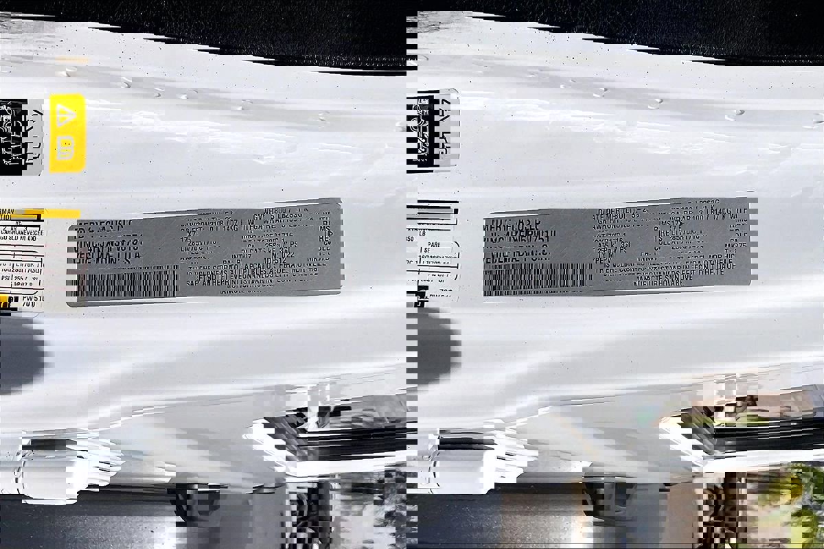 Used 2023 Jeep Wrangler Unlimited Rubicon image 33