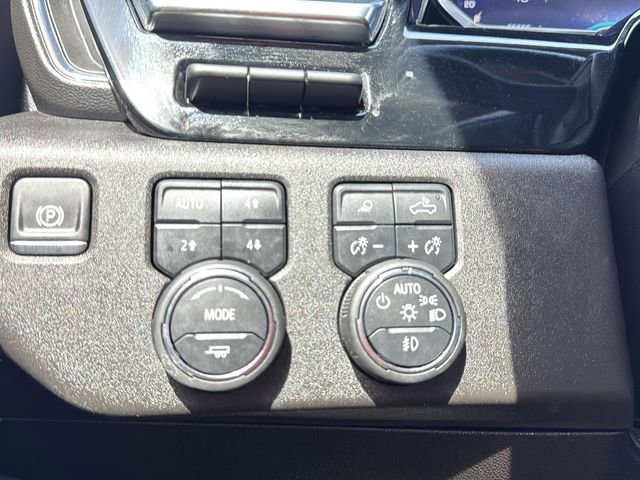 Used 2024 Chevrolet Silverado 2500 LTZ w/ LTZ Plus Package image 26