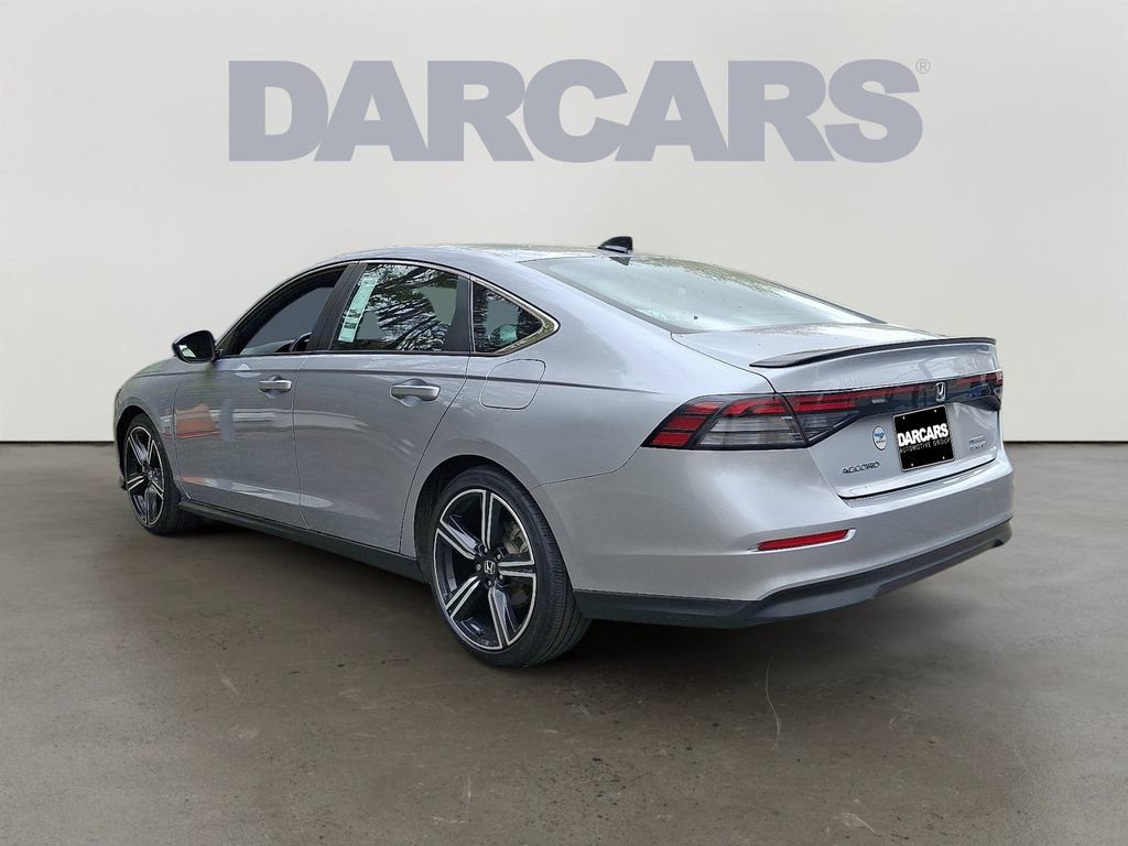 Used 2023 Honda Accord Sport image 4
