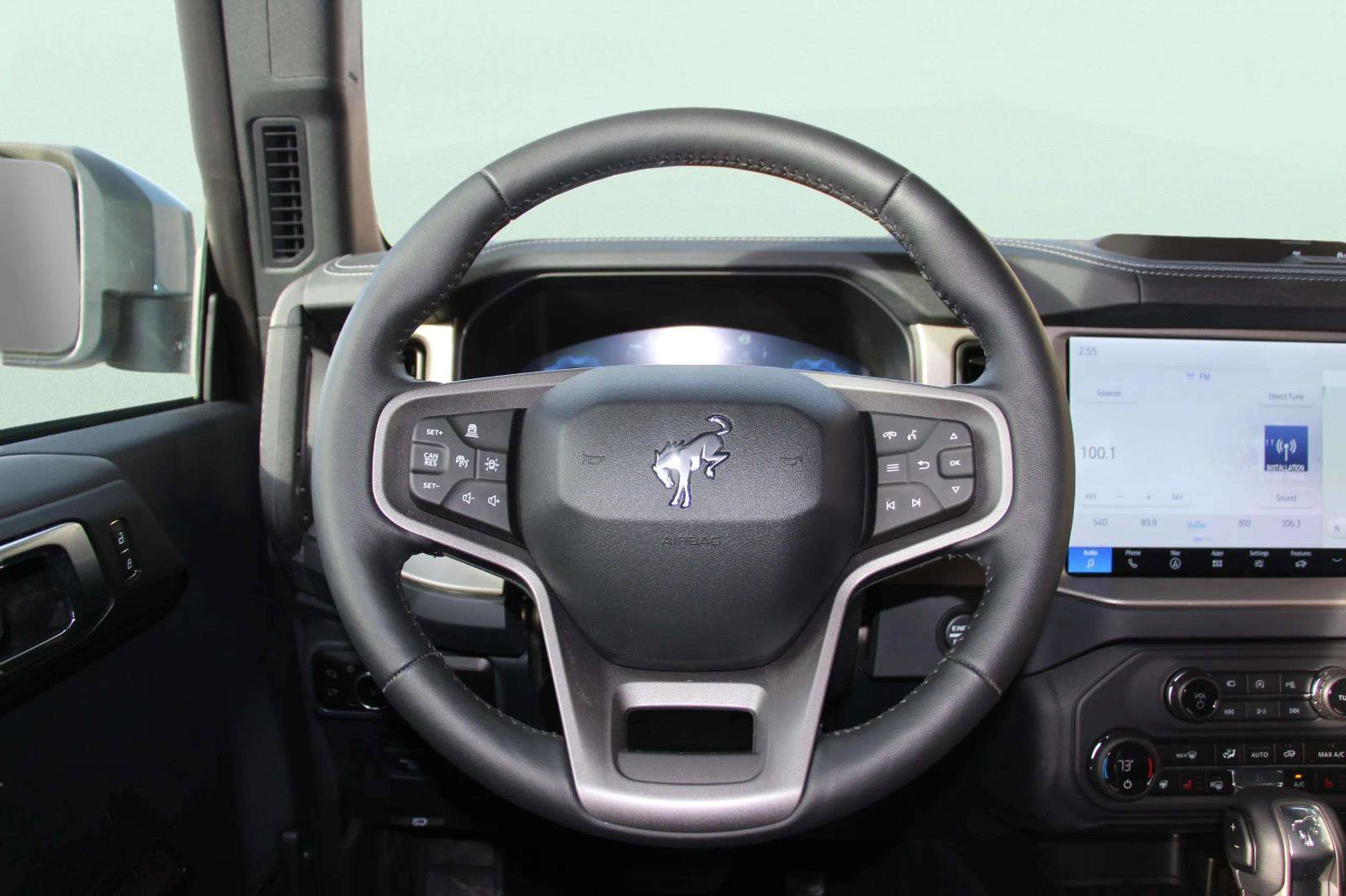 New 2025 Ford Bronco Outer Banks image 15