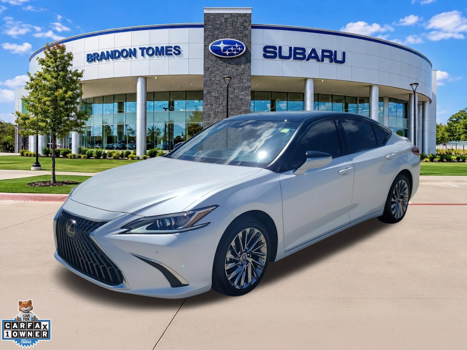 Used 2025 Lexus ES 300h w/ Technology Package