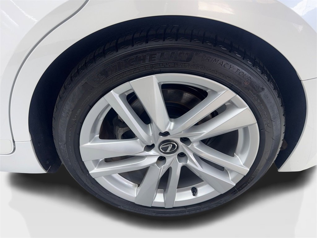 Used 2024 Lexus IS 300 w/ Comfort Package image 85