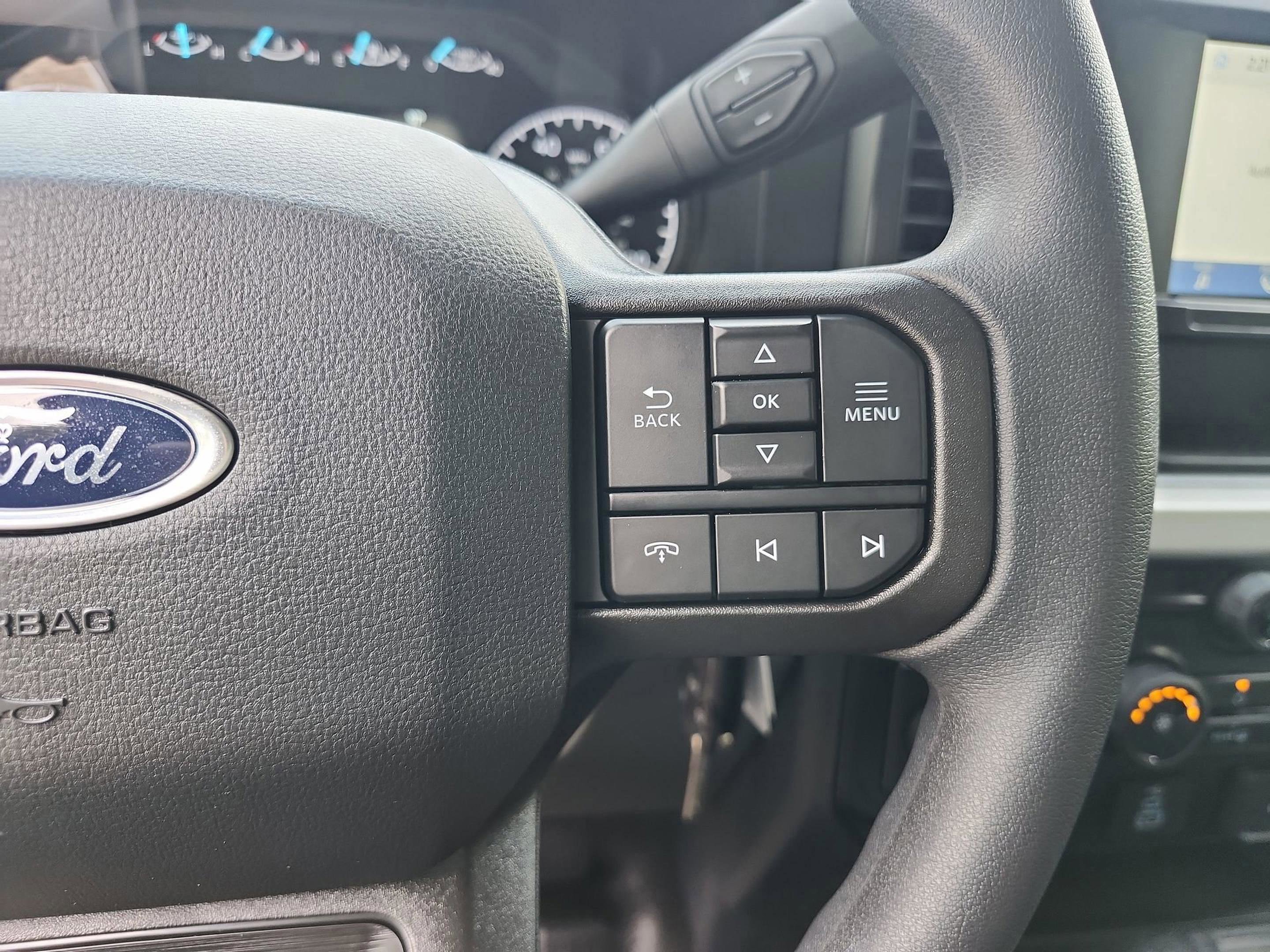 New 2025 Ford F250 XL RWD image 38