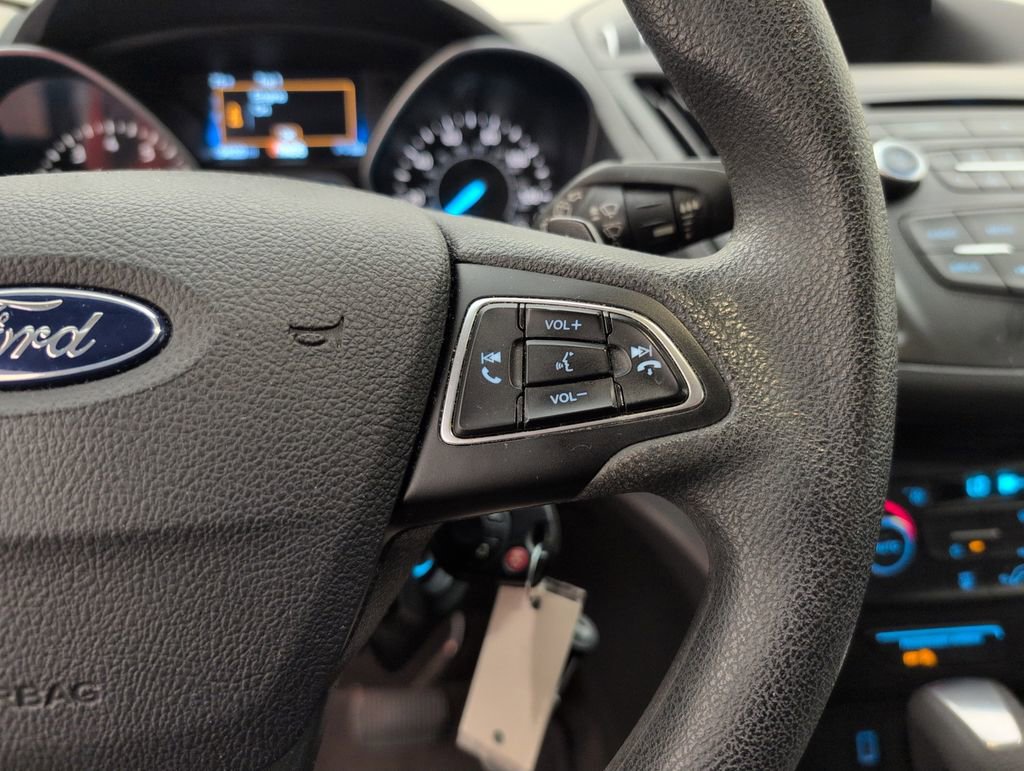 Used 2017 Ford Escape SE FWD image 36