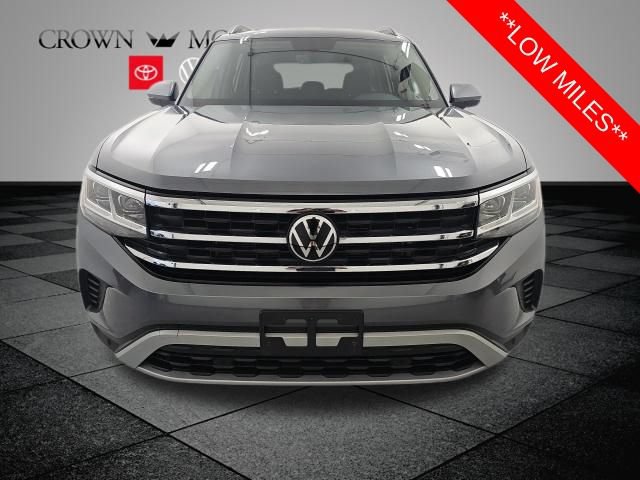 Used 2023 Volkswagen Atlas SE AWD/4WD image 2