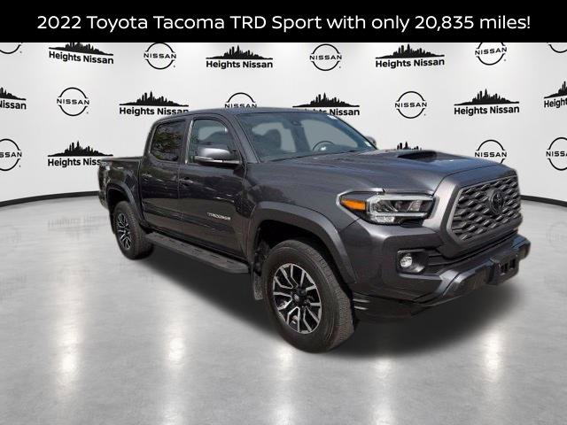 Used 2022 Toyota Tacoma TRD Sport AWD/4WD image 5